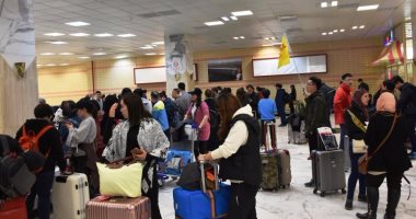 مطار أسوان الدولى يستقبل 260 سائحاً قادمين شارتر من الصين
