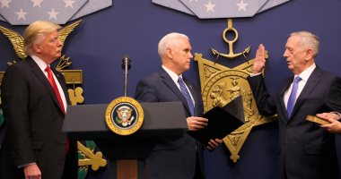ترامب يحضر مراسم تعيين وزير الدفاع الأمريكى "جيمس ماتيس"