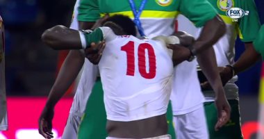 شاهد. ساديو مانى ينهار بعد إضاعة حلم السنغال فى التأهل لنصف نهائى