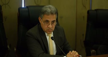 رئيس"محلية البرلمان" يعنف سكرتير محافظة الدقهلية: المحافظ غير جدير بالمسئولية