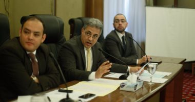 لجنة الإدارة المحلية بالبرلمان تتهم محافظة القاهرة بإهدار أموال الإعلانات