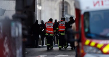 الشرطة الفرنسية تغلق محطات المترو فى محيط متحف اللوفر