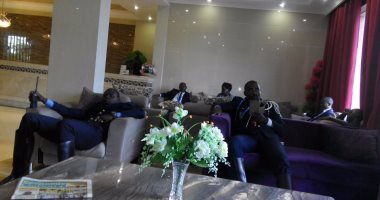 قوات جابونية خاصة تؤمن فندق المنتخب قبل مباراة الكاميرون
