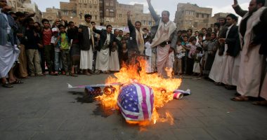 الحكومة اليمنية تبدى قلقها إزاء غارة أمريكية استهدفت تنظيم القاعدة