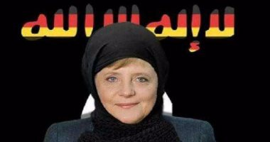 "خلافة ميركل".. صورة ساخرة للمستشارة الألمانية وهى ترتدى الحجاب