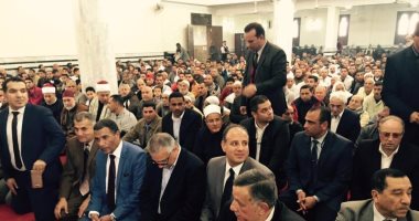 وصول وزير التنمية المحلية البحيرة لافتتاح مسجد بكوم حمادة