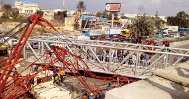 تحويلات مرورية بسبب سقوط كوبرى مشاة بطريق الإسكندرية الصحراوى