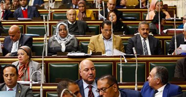 بالصور.. بدء الجلسة العامة للبرلمان للتصويت على إسقاط عضوية محمد أنور السادات