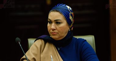 النائبة زينب سالم: مصر تواجه حربا ضروسا ومواجهة شائعات "فيس بوك" أصبح أمن قومى