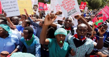 مظاهرة للأطباء فى كينيا للمطالبة بتحسين الرواتب وظروف العمل