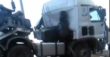 بالفيديو.. قارئ يشارك "صحافة المواطن" بفيديو حادث سير على الطريق الدائرى 