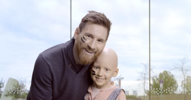 بالفيديو.. ميسي يشارك فى حملة علاج أطفال السرطان فى إسبانيا