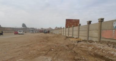 محافظة الجيزة:رفع 2400 طن مخلفات فى مطار إمبابة  