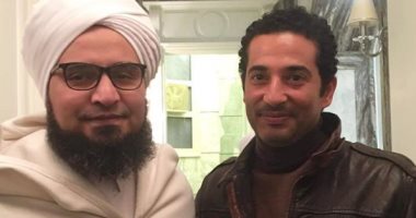 عمرو سعد يحضر فيلم "مولانا" بصحبة الشيخ الحبيب على الجفرى