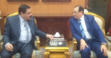 مدير أمن الدقهلية يصل ديوان المحافظة لتهنئة المحافظ الجديد بالمنصب