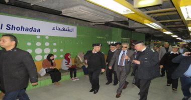 بالصور.. مدير شرطة النقل يشدد على عدم دخول المواطن للمحطات دون تفتيش