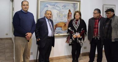 بالصور.. افتتاح معرض "لمحة مصرية" لـ سيد سعد الدين