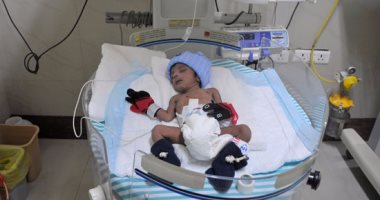 استغاثة لمحافظ سوهاج بالموافقة على إجراء عملية قلب لرضيع