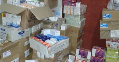 ضبط مخزن أدوية بدون ترخيص وسلع غذائية فاسدة فى حملة تموينية بالإسكندرية