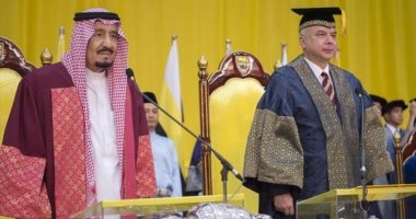 ماليزيا تمنح الملك سلمان "دكتوراه فخرية فى الآداب"