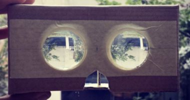 صورة تكشف عن أول نموذج من نظارة جوجل للواقع الافتراضى Cardboard