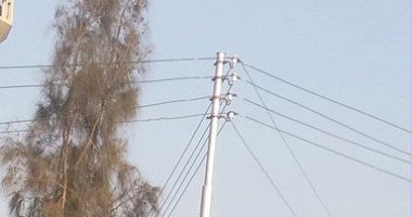 مد خدمات شبكة الكهرباء بمناطق الحسنة فى وسط سيناء