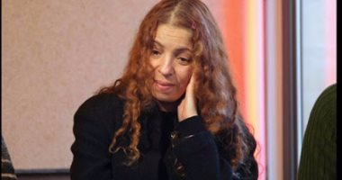 المخرجة ريحانة: فيلم "مازلت أختبئ لأدخن" ممنوع من العرض بالجزائر