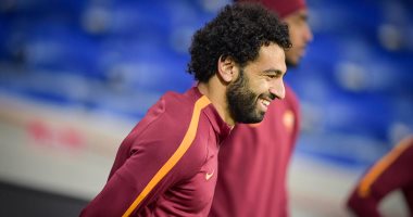 محمد صلاح يتدرب مع روما على ملعب ليون استعدادا لموقعة "يوروبا ليج"