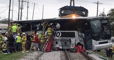 بالصور.. مصرع وإصابة 54 شخصا بحادث تصادم قطار بحافلة فى مسيسبى الأمريكية