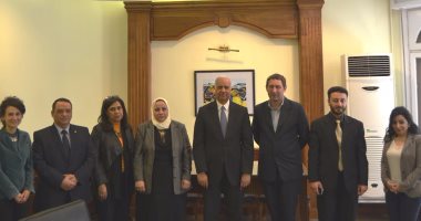  جامعة الإسكندرية تبحث تنظيم دورات لغة إنجليزية بالتعاون مع المجلس البريطانى