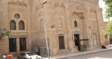 مسجد الإمام الشافعى يتعرض لواقعة سرقة فجر اليوم