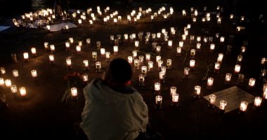 بالصور.. وقفة بالشموع فى جواتيمالا لتأبين ضحايا حريق بملجأ أودى بحياة 21 فتاة