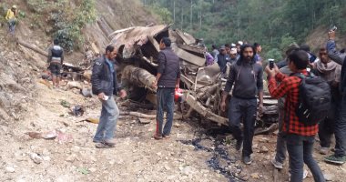 ارتفاع حصيلة قتلى حادث تحطم حافلة فى نيبال إلى 26 شخصًا