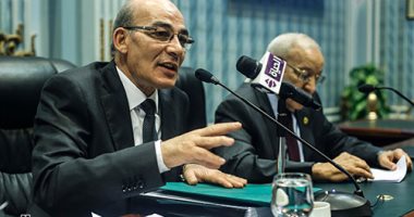 ​وزير الزراعة يهنئ الرئيس السيسى بعيد تحرير سيناء