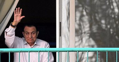 مبارك يختصم وزير العدل لرفع الحجز عن 61 مليون جنيه من اسهمه بـ"المقاصة"
