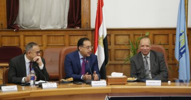 وزير الإسكان ومحافظ القاهرة يناقشان الخطوات التنفيذية لتطوير مثلث ماسبيرو