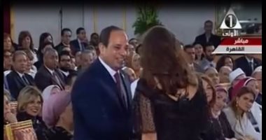 بالفيديو.. الفنانة أنغام تغنى "نص الدنيا" فى يوم المرأة المصرية