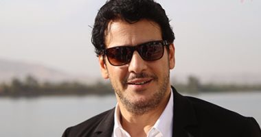 خالد أبو النجا : فيلم "جمهورية ناصر" إنسانى بعيدا عن السياسة