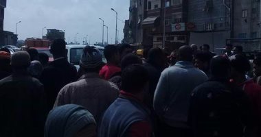 فتح طريق الهاويس بدمياط بعد أن قطعه الأهالى اعتراضا على إلقاء المخلفات