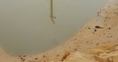 بالصور.. صرف القاهرة يدفع بسيارات لسحب المياه من أسفل كوبرى المصراوية