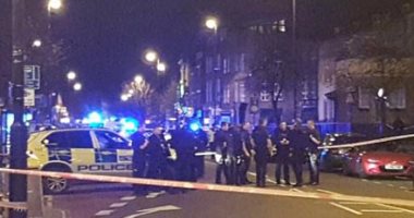 بالصور.. سيارة تدهس 4 أشخاص وسط العاصمة البريطانية لندن وتثير الفزع