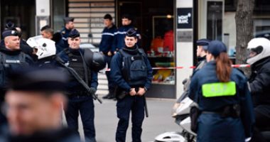 اتهام 3 أشخاص فى اعتداء فرنسى قبل الانتخابات الفرنسية