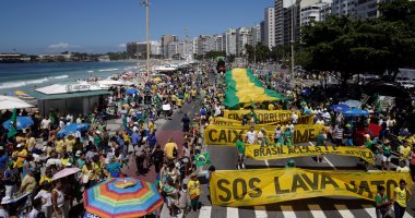 بالصور.. الآلاف يتظاهرون فى البرازيل احتجاجا على الفساد الحكومى