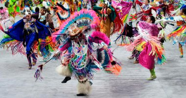 بالصور.. مهرجان الرقص لسكان أمريكا الأصليين بولاية كولورادو الأمريكية