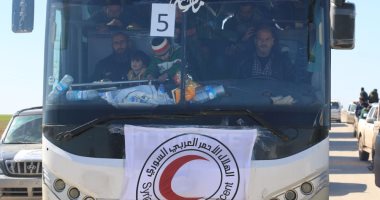 وصول الدفعة الرابعة من سكان حى الوعر إلى مدينة جرابلس السورية
