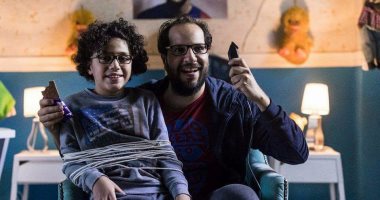 أحمد أمين "يربط" ابنه بسبب الكذب فى "البلاتوه 3"