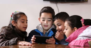تطبيقان جديدان لمساعدة أطفال اللاجئين السوريين على التعلم