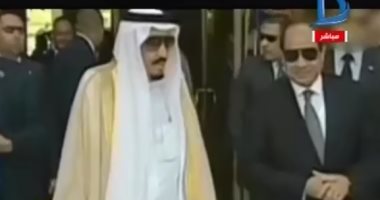 بالفيديو.."شعبولا" يغنى للمصالحة المصرية والسعودية:"خادم الحرمين بنحبك كلنا"