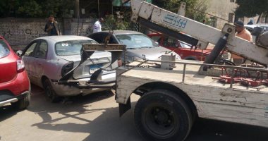 بالصور.. "أمن القاهرة" ترفع 107 سيارات متهالكة وتضبط 8 آلاف مخالفة مرورية