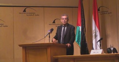 رئيس الكتلة البرلمانية الفلسطينى: "شعبنا لن يقبل القسمة والتفرقة"